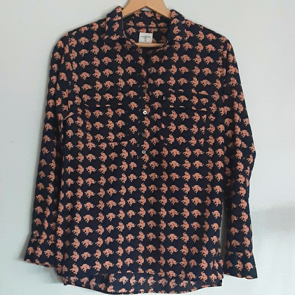 Gap Fitted Boyfriend Partial Button Down Shirt